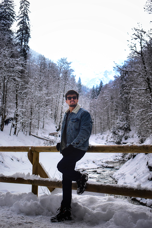 Akshay Joshi is a Senior AI Research Scientist - Google, ETH Zurich, AMD, DFKI, Saarland University